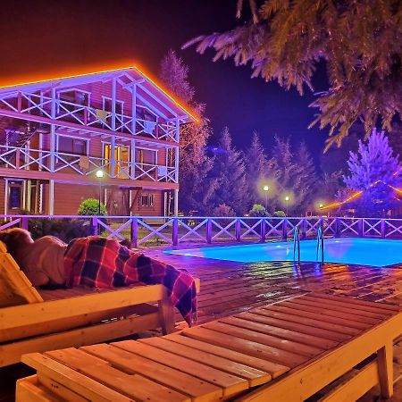 Gorycvit Hotel Verkhniy Yasenov Buitenkant foto