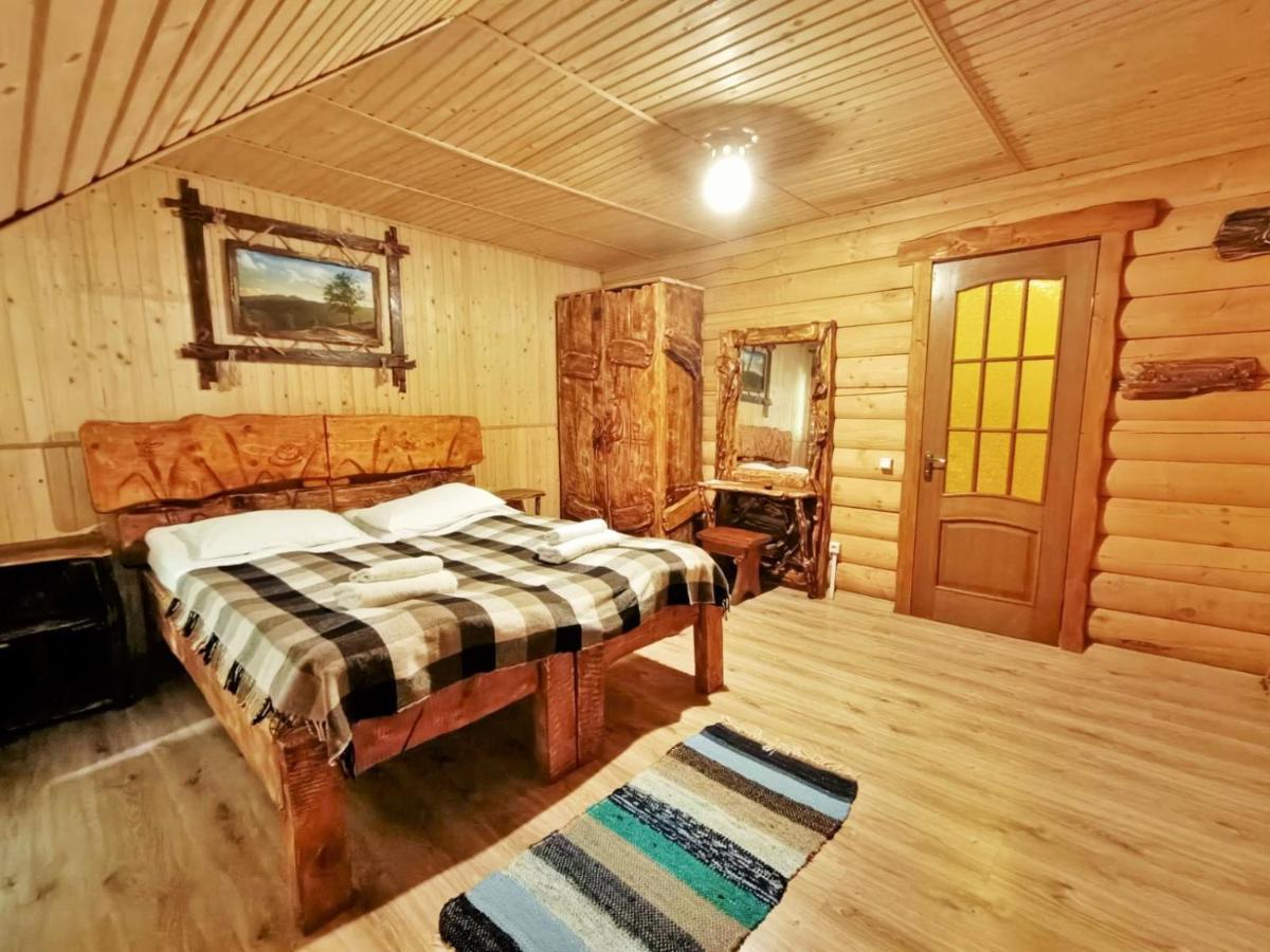 Gorycvit Hotel Verkhniy Yasenov Buitenkant foto