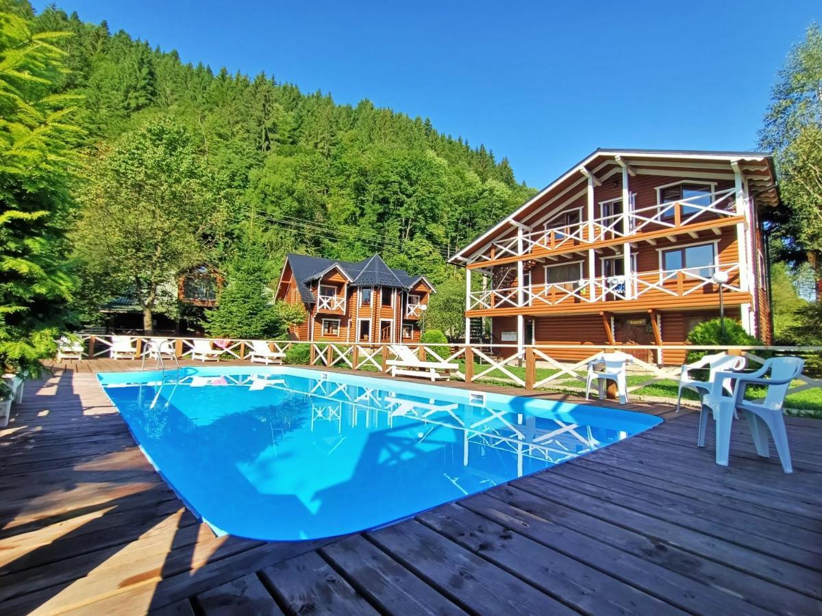 Gorycvit Hotel Verkhniy Yasenov Buitenkant foto