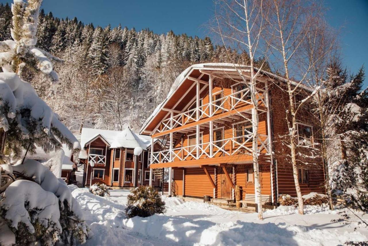 Gorycvit Hotel Verkhniy Yasenov Buitenkant foto