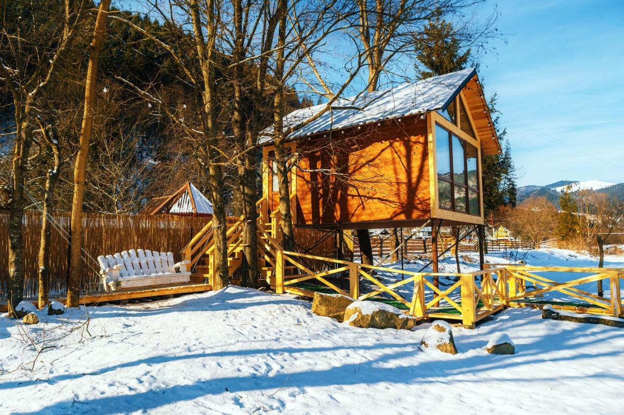 Gorycvit Hotel Verkhniy Yasenov Buitenkant foto