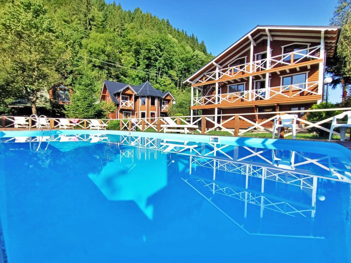 Gorycvit Hotel Verkhniy Yasenov Buitenkant foto