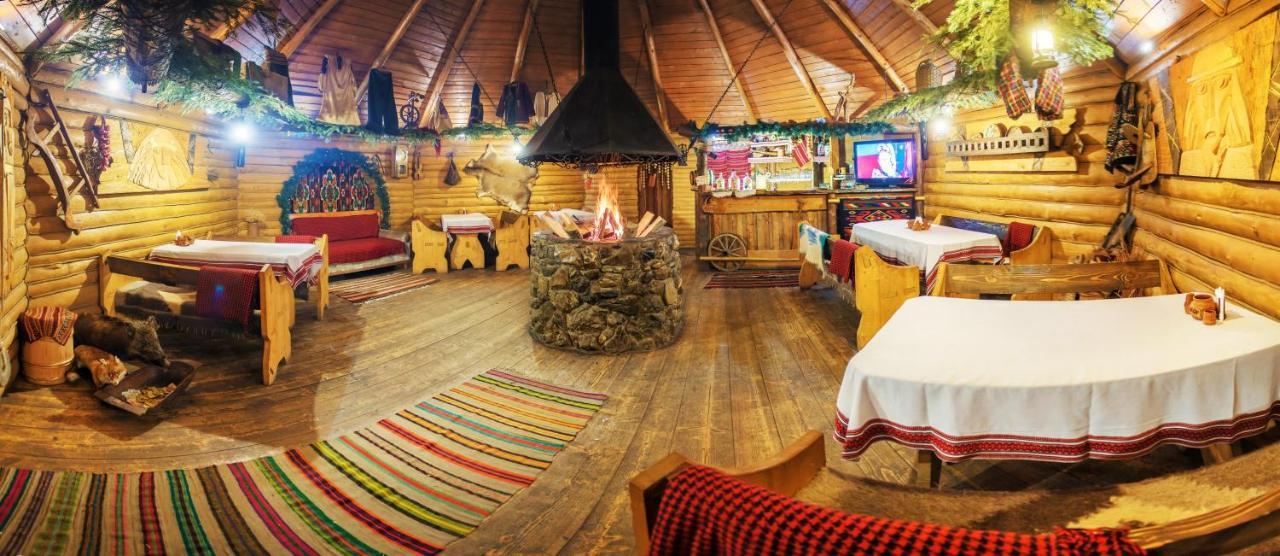 Gorycvit Hotel Verkhniy Yasenov Buitenkant foto